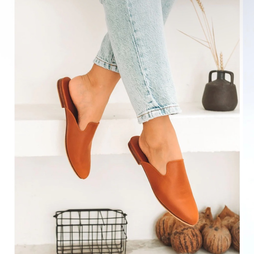 New Liberte Leather “The Modern Mule” Cognac color size 8